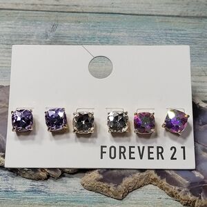 Forever 21 Three Stud Earrings Set.